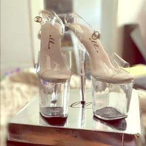 7 inch Heels by Ellie